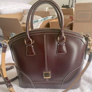 Dooney & Bourke Selleria Leather domed satchel EUC